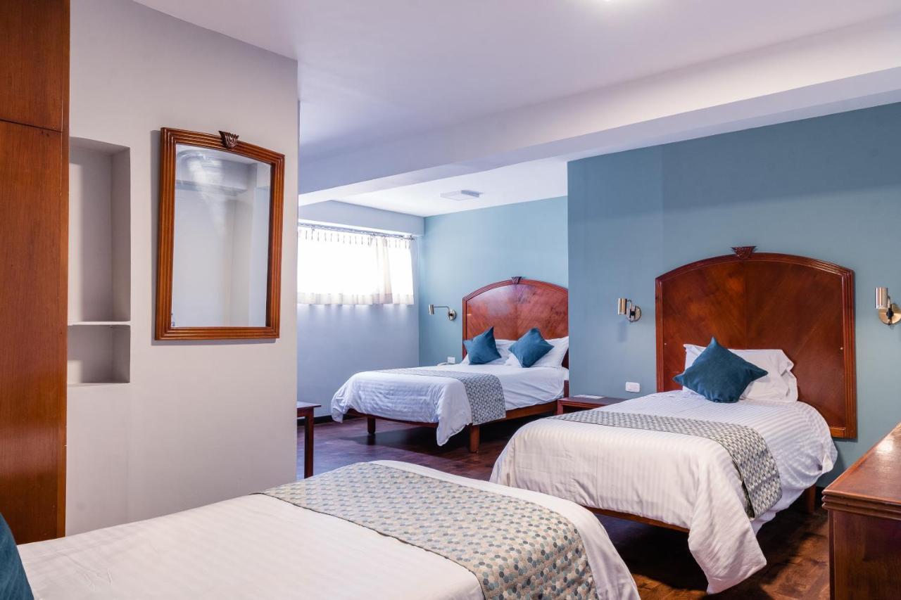 Hotel Libertador Loja Buitenkant foto
