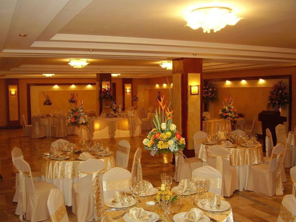 Hotel Libertador Loja Buitenkant foto
